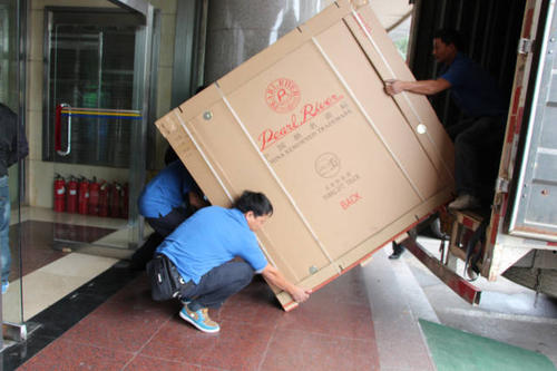 沙河钢琴贵重工艺品无忧运
